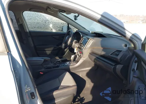 2020 Subaru Crosstrek Premium z USA, uszkodzony, nr VIN JF2GTAPC2L8268518